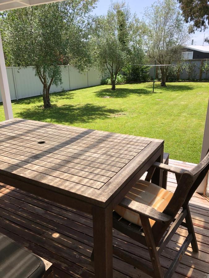 La Rocque Cottage Martinborough Exterior foto